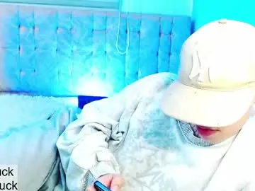 Chaturbate Live Sex of _justinmoon2