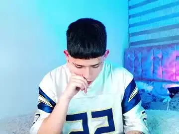 Chaturbate Live Porn of _justinmoon2