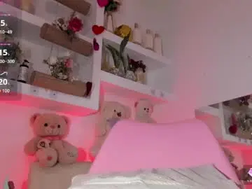 Chaturbate Best live sex cam show of laurenroussets