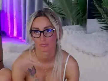 Chaturbate Sex Cam of isabelleethan