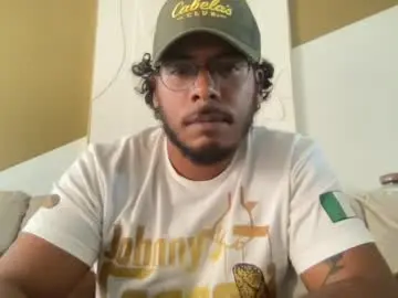 Chaturbate Live Sex of kzen37313