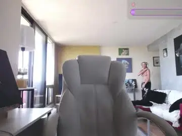 Chaturbate Adult Webcam of tinykylie