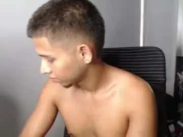 Chaturbate Adult Webcam of harold_18_