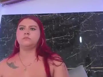 Chaturbate Free Porn Cam of mia_blumm_