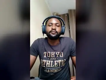 Chaturbate Live Sex Cam of blakchiise