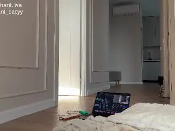 Chaturbate Free Porn Cam of enchant_baby_