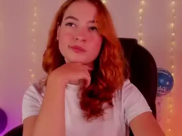Chaturbate Free Live Porn of pear__moon