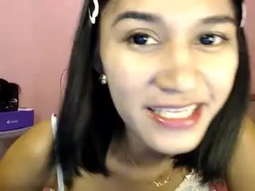 Chaturbate Nude Webcam of sashafuckss