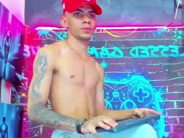 Chaturbate Free Live Porn of edward_24_