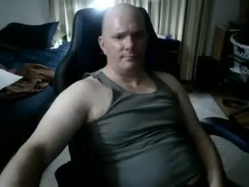 Chaturbate Watch Live Sex Cams of emsguy1