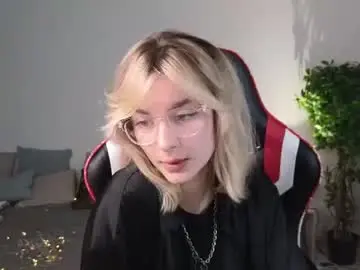 Chaturbate Free Live Porn of noramoreau