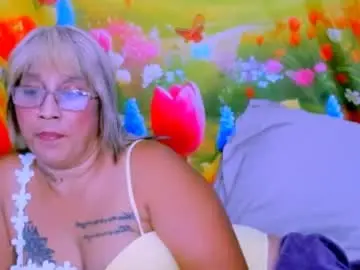 Chaturbate Adult Video Chat of indianroxy27