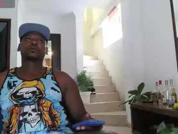 Chaturbate Free Live Porn of manblackbig45