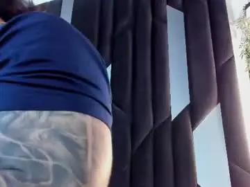 Chaturbate Live Sex Cam of justin_whitejs