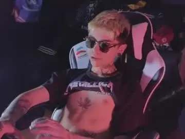 Chaturbate Nude Webcam of acidmilo