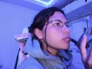 Chaturbate Live Porn of ladybrown_16