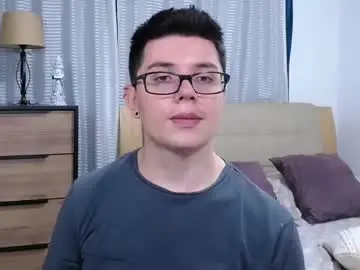 Chaturbate Adult Video Chat of kevinhunts