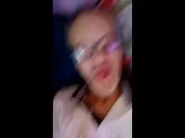Chaturbate Sex Cam of gimmehead2369