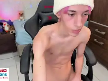 Chaturbate Nude Webcam of kiantwink