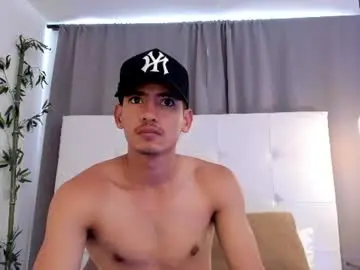 Chaturbate Free Live Porn of alejo_exotic