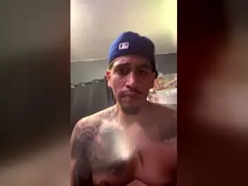 Chaturbate Live Porn of addictedtobustnloads1