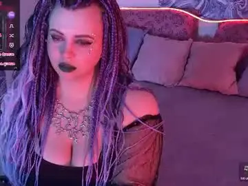 Chaturbate Free Porn Cam of maya_mils