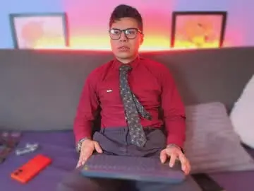 Chaturbate Watch Live Sex Cams of aquilestaylor