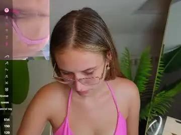 Chaturbate Adult Webcam of miaa_hill