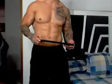 Chaturbate Best live sex cam show of noah_harris01