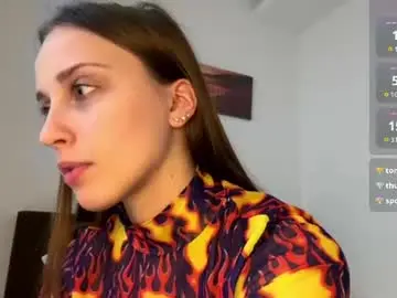 Chaturbate Adult Webcams of evarenard_