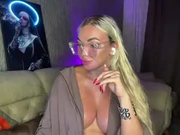 Chaturbate Free Porn Cam of holidaysue