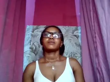 Chaturbate Free Live Porn of sexydoll32