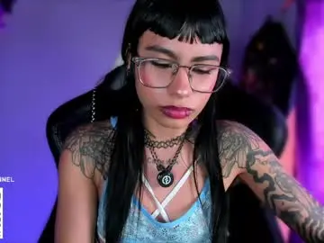Chaturbate Live Sex of ghostlydolll