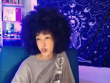 Chaturbate Live Sex of ela_0