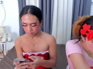 Chaturbate Adult Video Chat of hugecock_pretty123