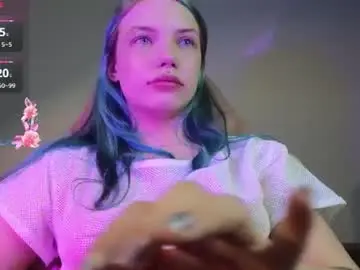 Chaturbate Live Sex Cam of emily__hamilton