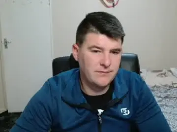 Chaturbate Live Sex Cam of masterbrendanfagtax3
