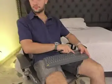 Chaturbate Adult Webcams of maximusclark1_