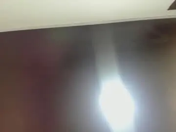 Chaturbate Nude Webcam of emmily_evans_