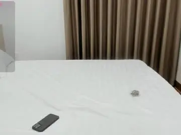 Chaturbate Sex Chat of sophia_squirtits