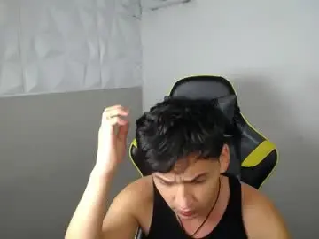 Chaturbate Sex Cam of mathiass_twinkk_