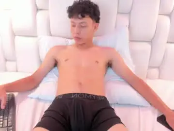 Chaturbate Watch Live Sex Cams of willescobar