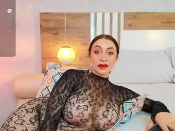 Chaturbate Best live sex cam show of lucianawainn