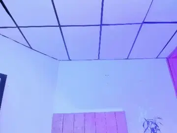 Chaturbate Sex Cam of mila_1wood