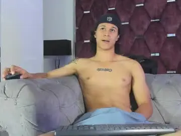 Chaturbate Watch Live Sex Cams of tonybenedetti