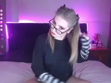 Chaturbate Sex Chat of shysweetrish
