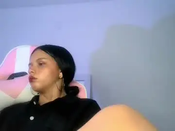 Chaturbate Watch Live Sex Cams of mia_lucy_21