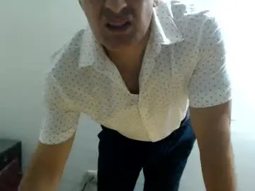 Chaturbate Adult Video Chat of daddyhot_alejandro