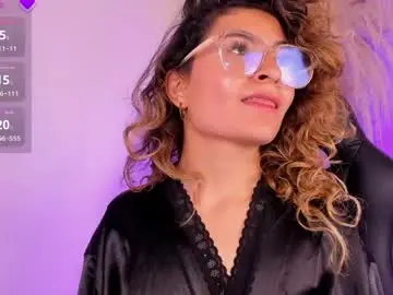 Chaturbate Adult Video Chat of emilyjonesss_