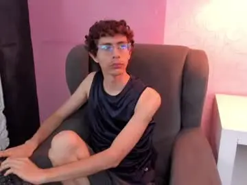 Chaturbate Best Webcam of adriancampbell